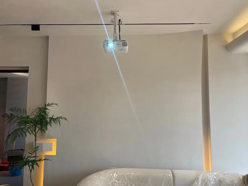 客廳隱形影院