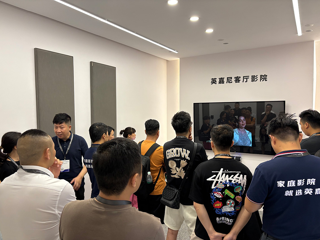 5.1客廳影K音響系統